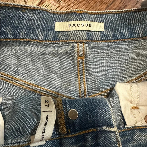 PacSun Vintage High Rise Emma Denim Shorts medium blue distressed size 27 NWT - Picture 13 of 13